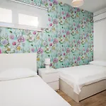 In Mit Beheiztem Pool By Interhome *