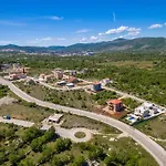 Casa de Férias In Mit Beheiztem Pool By Interhome Dugopolje