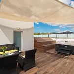 In Mit Beheiztem Pool By Interhome