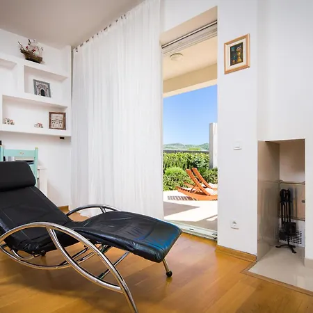 In Mit Beheiztem Pool By Interhome Ferienhaus *