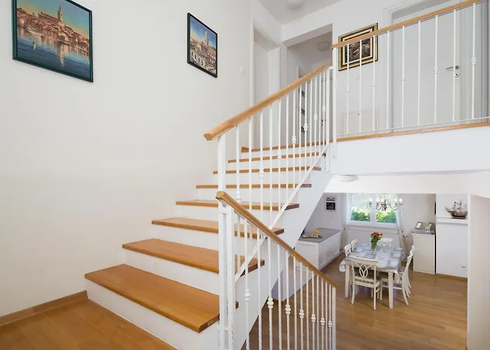 Ferienhaus In Mit Beheiztem Pool By Interhome *