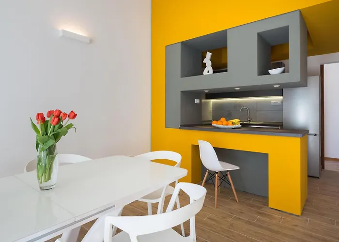 In Mit Beheiztem Pool By Interhome