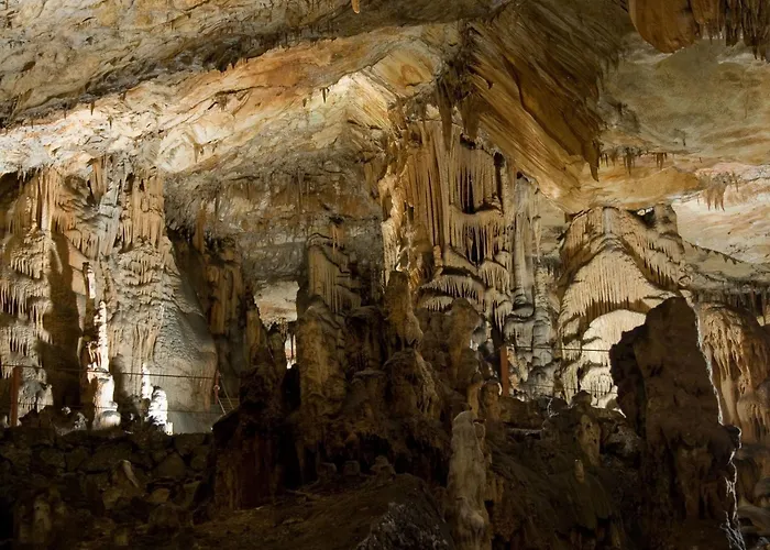 In Mit Beheiztem Pool By Interhome Ferienhaus *