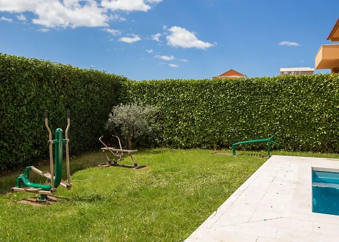 In Mit Beheiztem Pool By Interhome * Dugopolje